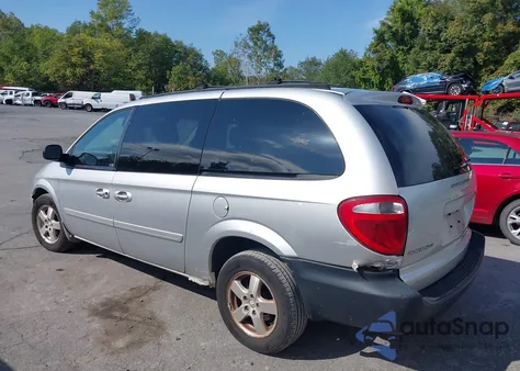 2005 Dodge Grand Caravan Sxt z USA, uszkodzony, nr VIN 2D4GP44L85R411331